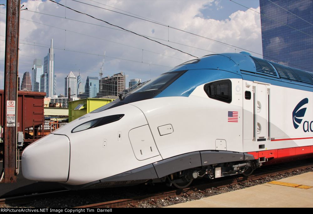 AMTK 2103 & Philly skyline